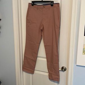 Banana Republic slim fit chino. 33/30. NWT